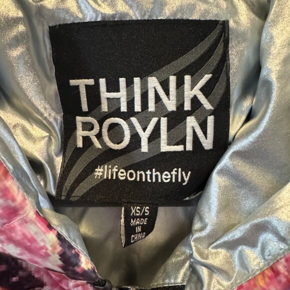 THINK ROYLN Puffer Poncho - Picture 2 of 4